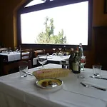 La Briccola Alloggio per agriturismo Diano dʼAlba
