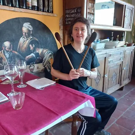 La Briccola Lantgård Diano dʼAlba