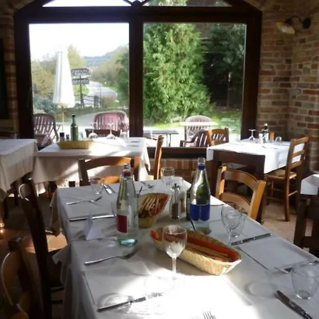 Lantgård La Briccola Diano dʼAlba